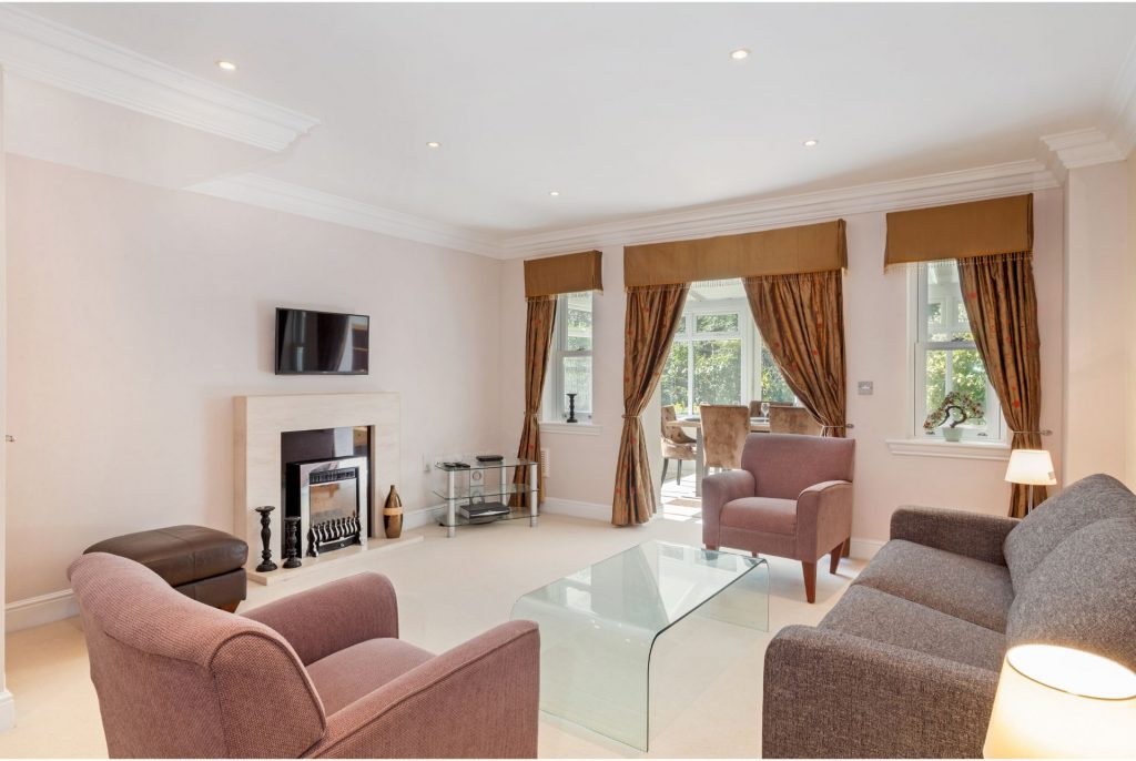 Bowden Road, Sunninghill, Ascot, SL5 9NJ