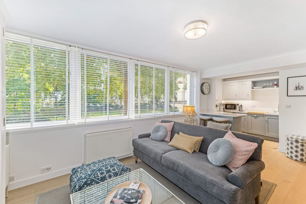 St. Georges House, 72-74 St. Georges Square London SW1V 3QU