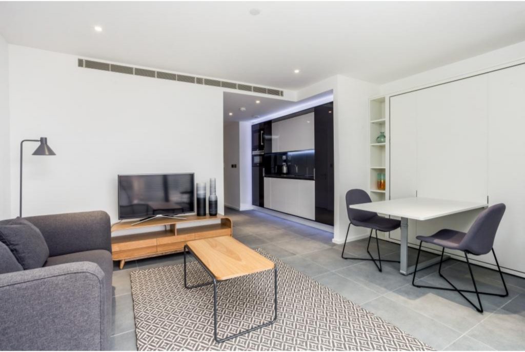 Dollar Bay Place, Canary Wharf, London E14 9AD